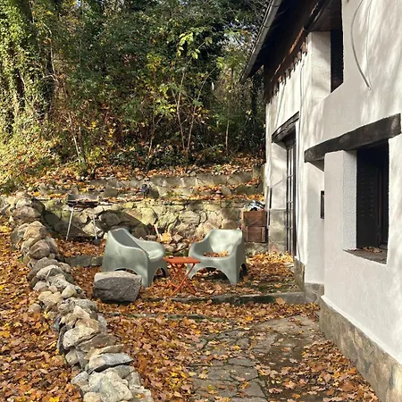 La Maison Du *